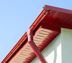 picture of a red gutter